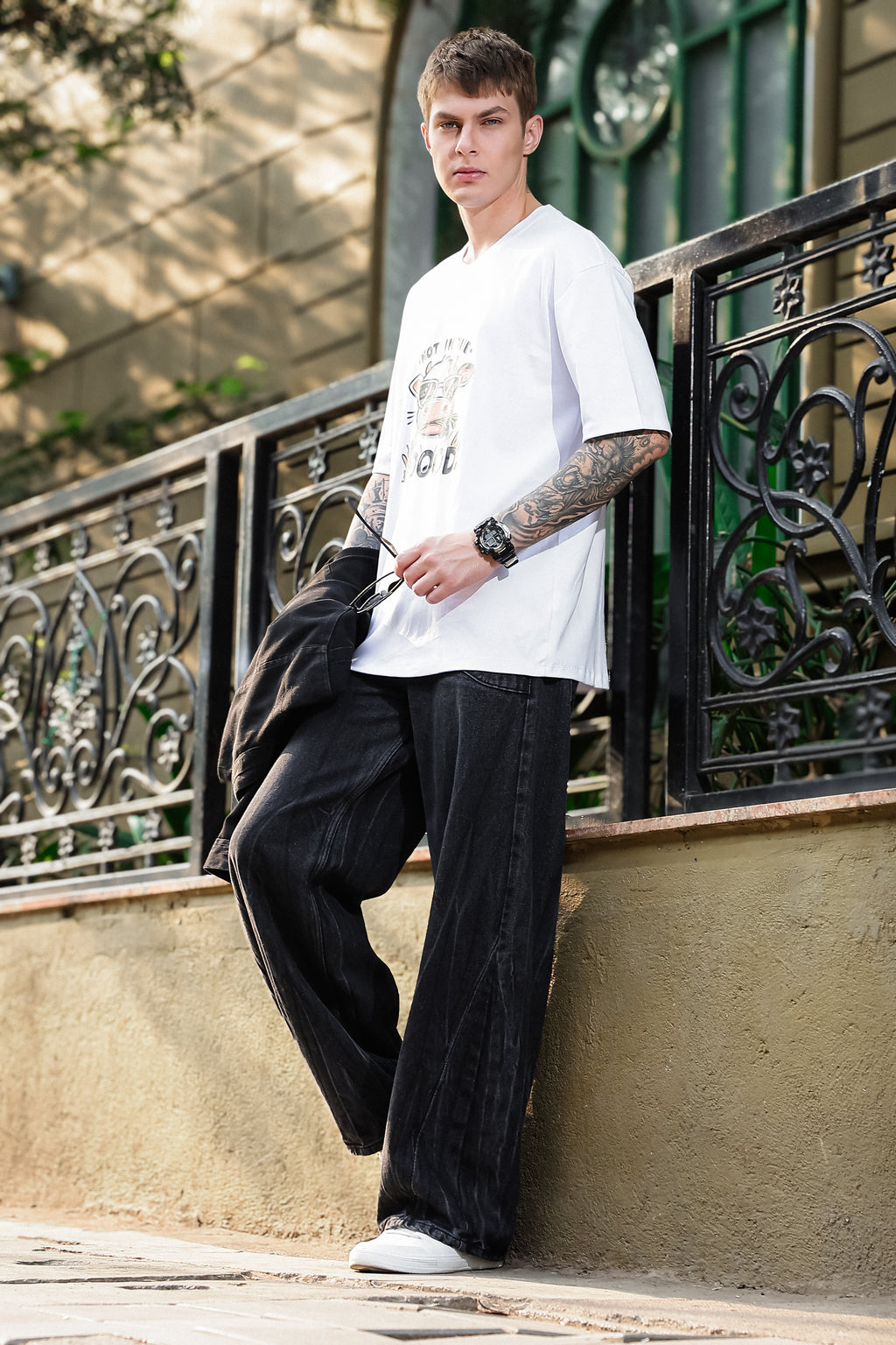 Moo Mood White Oversized Tshirt