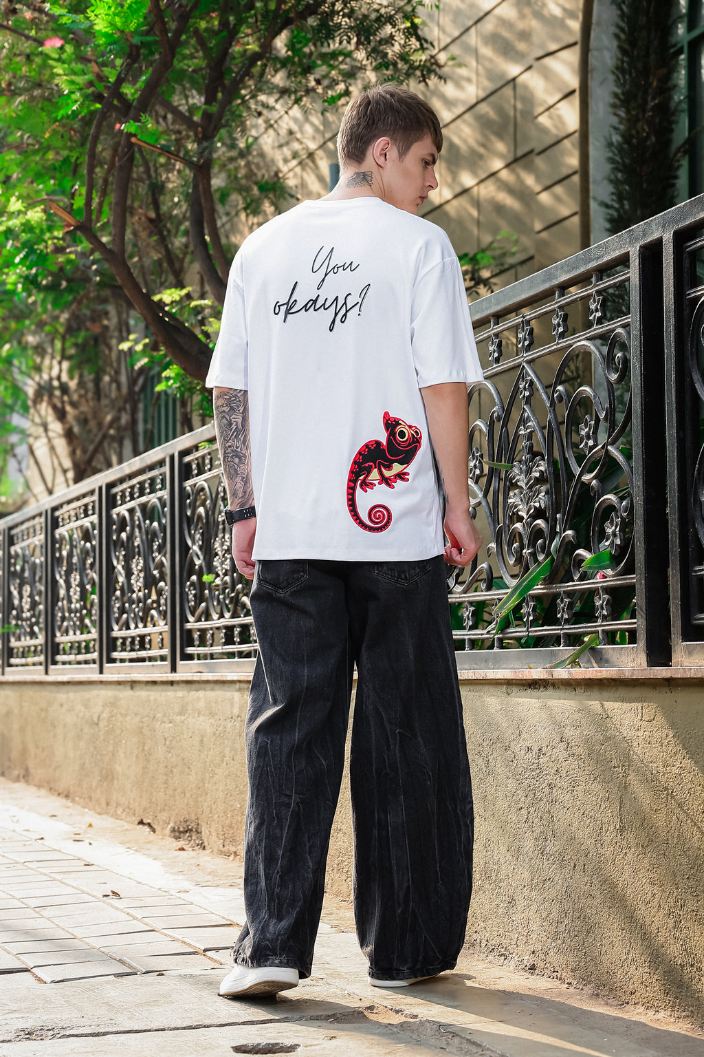 Chameleon Shift White Oversized Tshirt